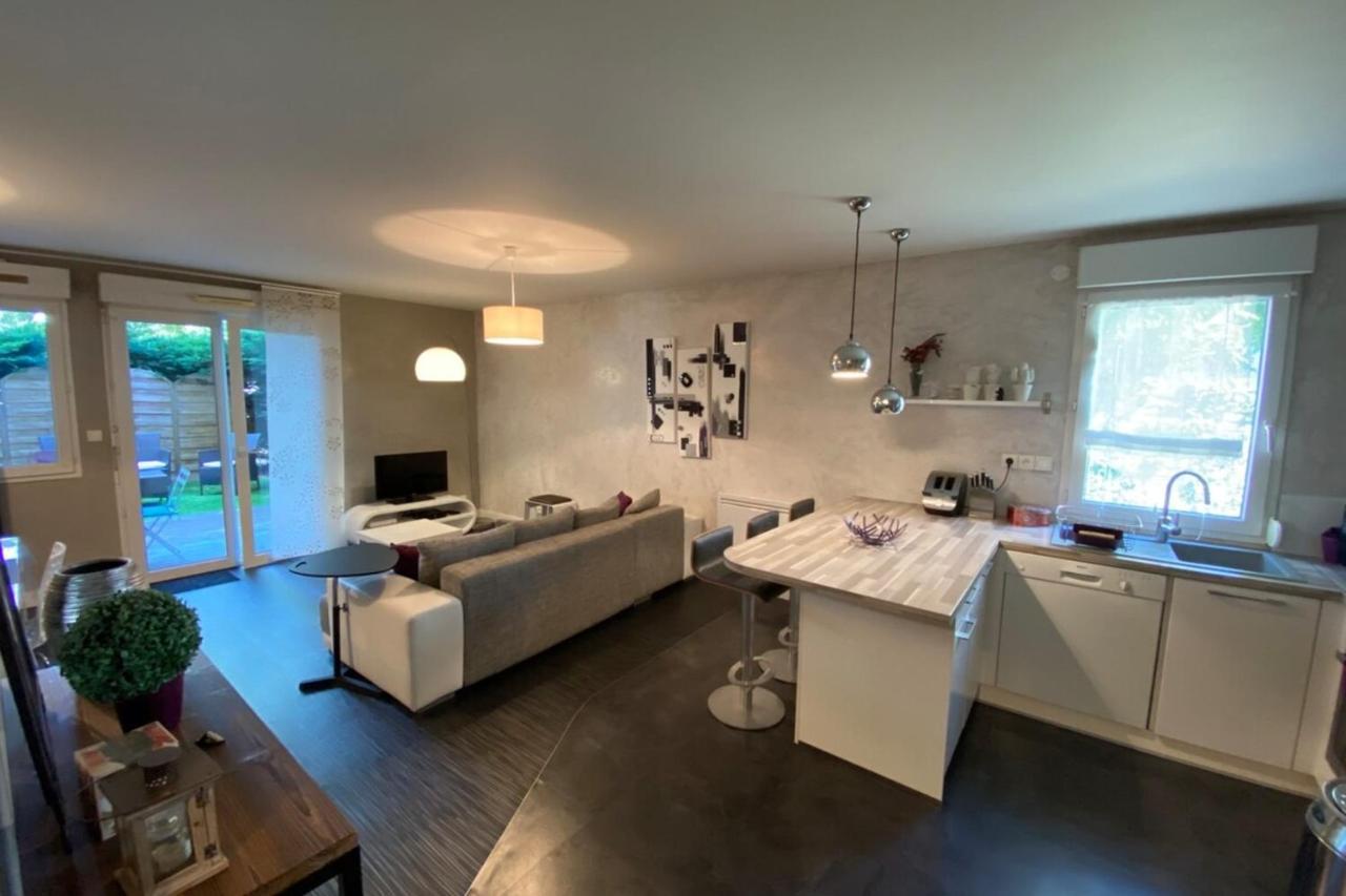 Bel Appartement Proche Tours Centre Bretonneau La Riche ภายนอก รูปภาพ